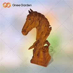 Corten Steel Cheval Eskilti